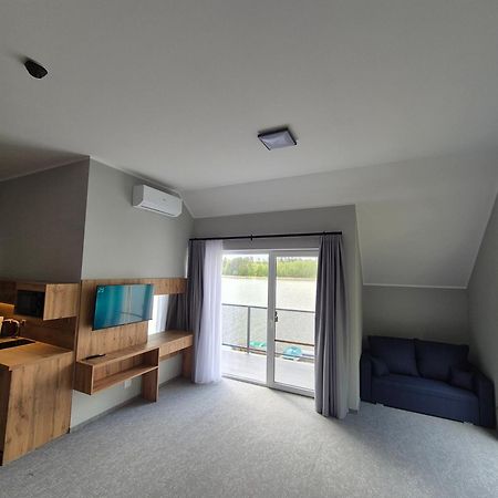 Lake View Apartamenty Бродниця Екстер'єр фото