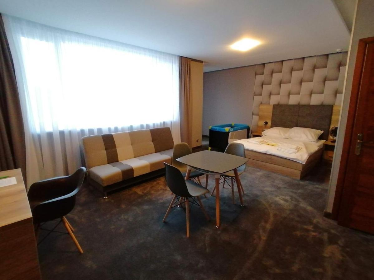 Lake View Apartamenty Бродниця Екстер'єр фото
