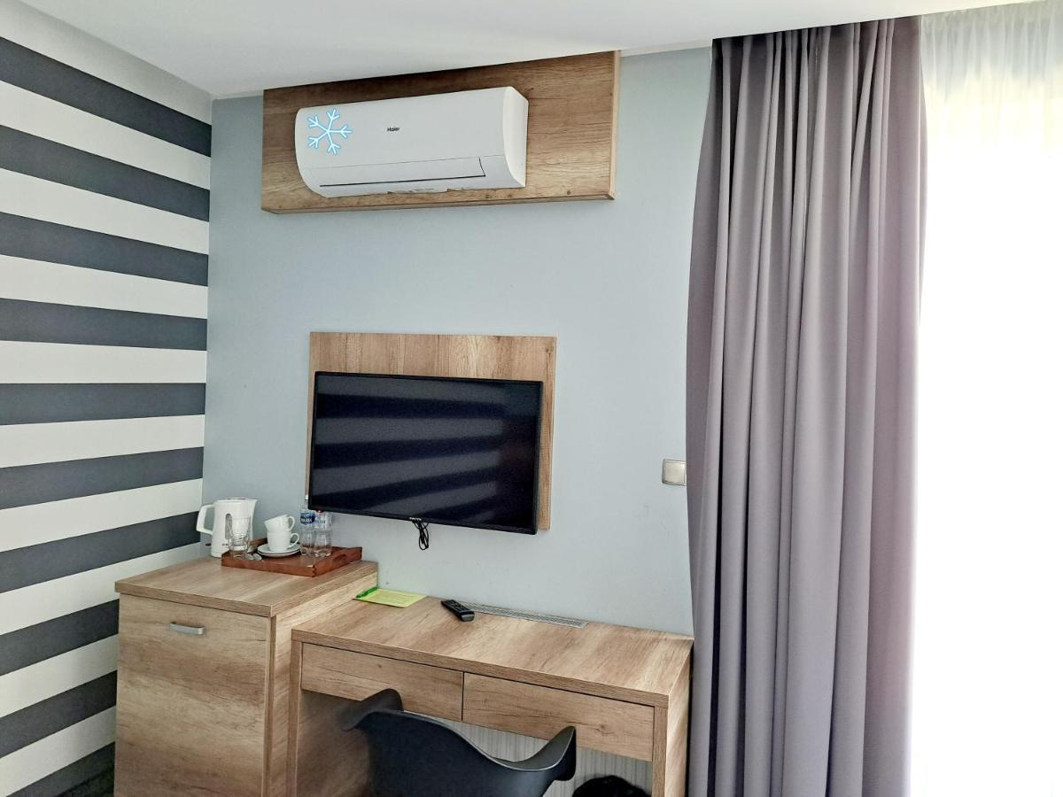 Lake View Apartamenty Бродниця Екстер'єр фото